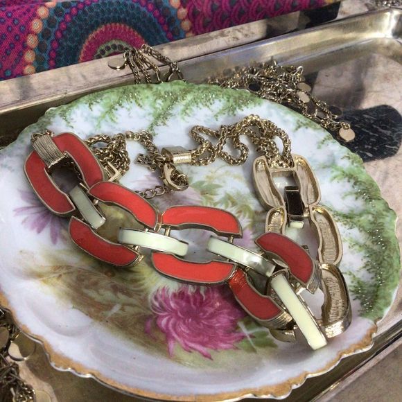 NWT Orange & Cream Necklace Chunky Chain & Interlinked Accents - Picture 11 of 15